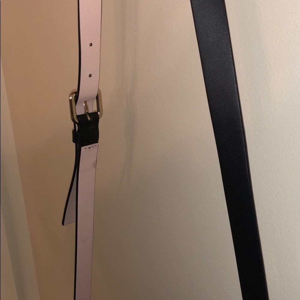Kate Spade crossbody 💃🏻 - Picture 4 of 7